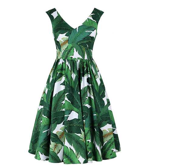 Σύγχρονη κυρία φόρεμα με ντεκολτέ σε σχήμα V