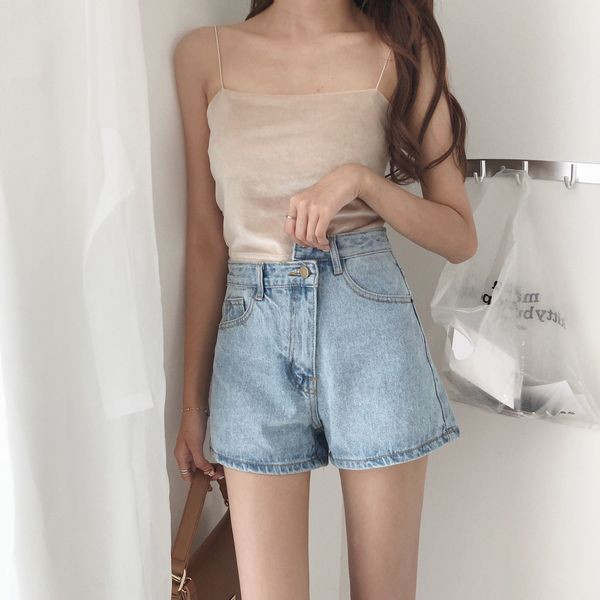 Pantaloni scurti casual dama in doua culori