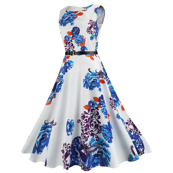 Női ruha virágmotívumú szabású modellel