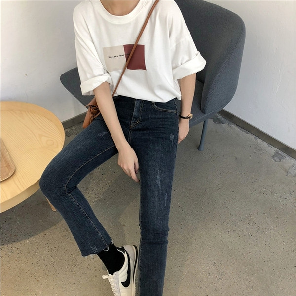 Tricou casual dama in alb si negru