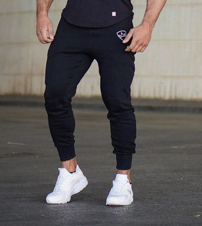 Αθλητικά παντελόνια σε τρία χρώματα με τσέπες