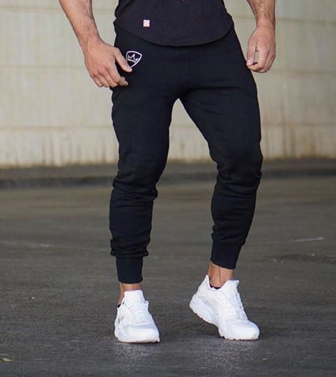 Αθλητικά παντελόνια σε τρία χρώματα με τσέπες