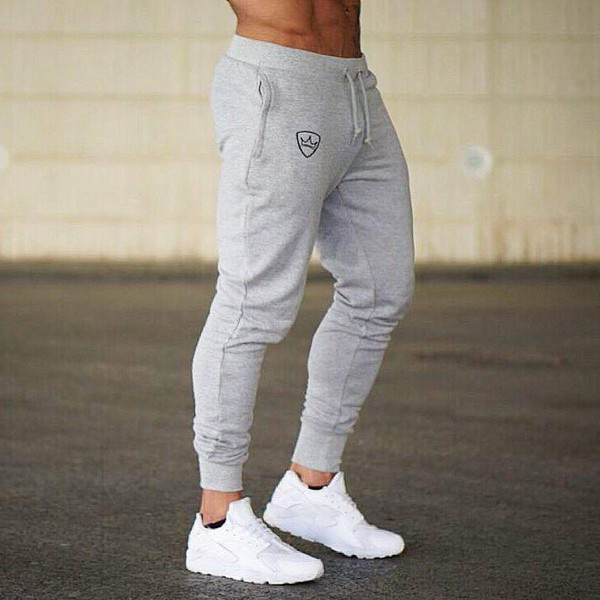 Αθλητικά παντελόνια σε τρία χρώματα με τσέπες