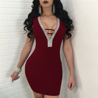 Modern női ruha V-nyakkal és csupasz háttal, két színben