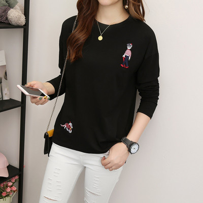 Stílusos női blúz három színben hímzéssel