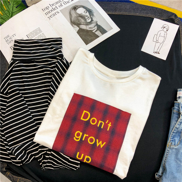 Bluză casual de damă cu mâneci lungi și decolteu O