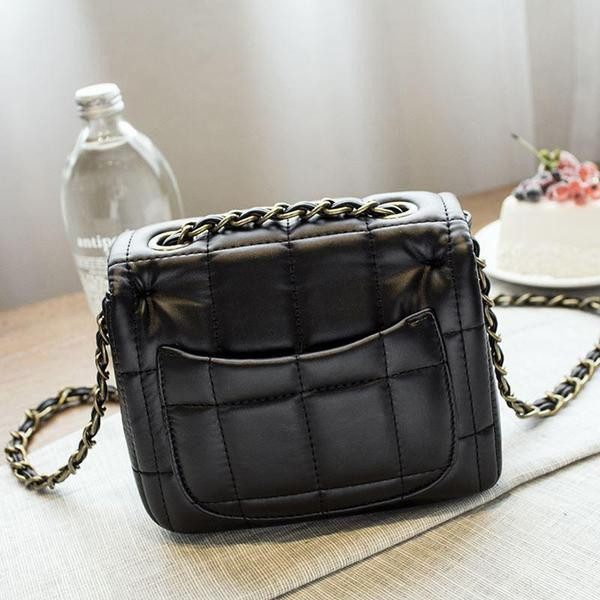 Stílusos női táska hosszú pánttal, három színben