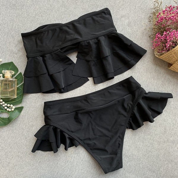 Costum de baie modern din două piese de damă în negru