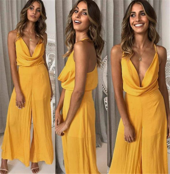 Salopeta de dama actuala cu decolteu in V in doua culori