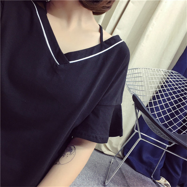 Tricou elegant de damă cu mâneci scurte și decolteu în V