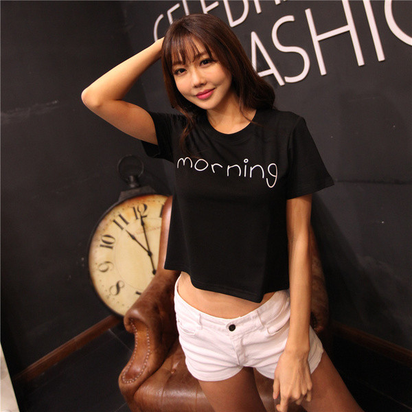 Alkalmi női póló rövid ujjal