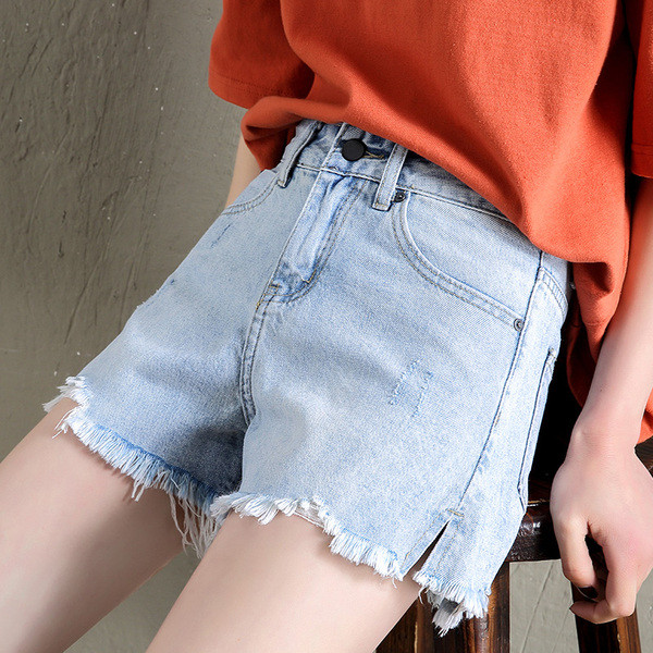 Къси дамски панталони с джобове в два цвята