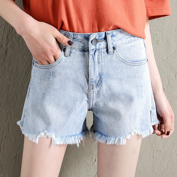 Къси дамски панталони с джобове в два цвята