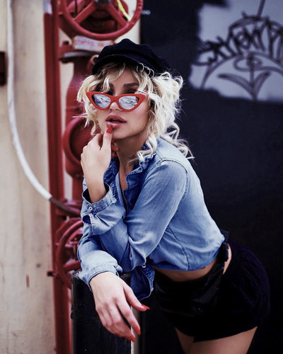 Modern női rövid farmer ing