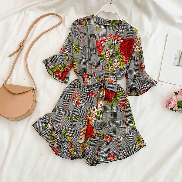 Női kockás jumpsuit virágmotívumokkal, két színben