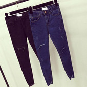 Modern női farmer három színben, szakadt motívumokkal