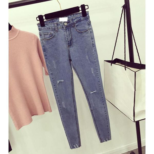 Modern női farmer három színben, szakadt motívumokkal