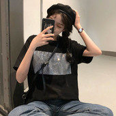 Bluză de damă modernă cu mâneci scurte în alb și negru cu paiete