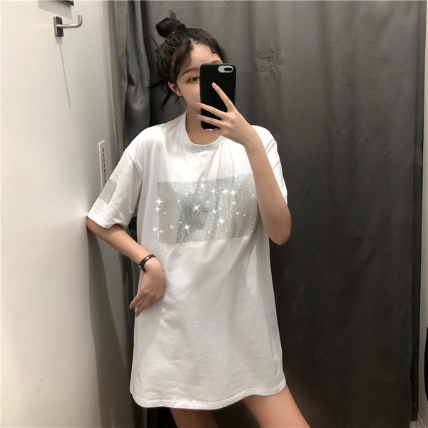 Bluză de damă modernă cu mâneci scurte în alb și negru cu paiete