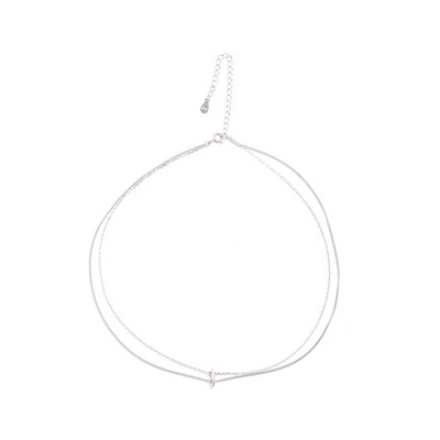 Elegáns női nyaklánc kövekkel, ezüst színben