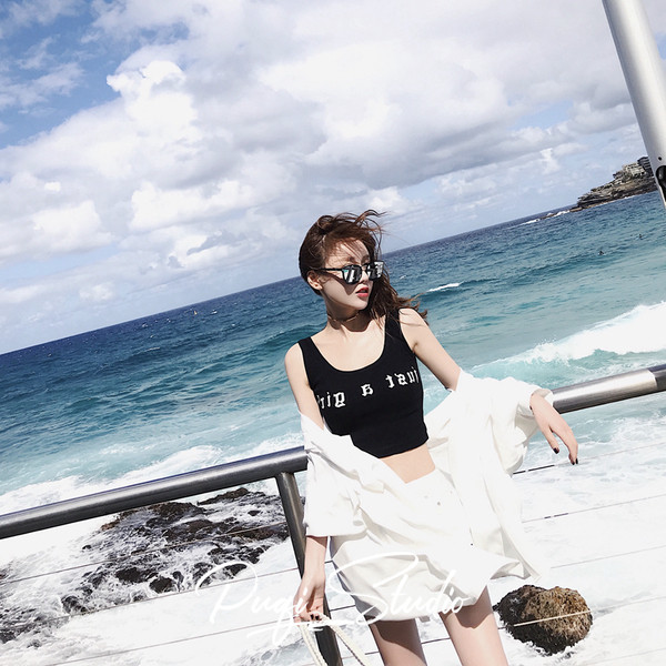 Τρέχοντα γυαλιά ηλίου κυρίες με καθρέφτες σε μαύρο χρώμα