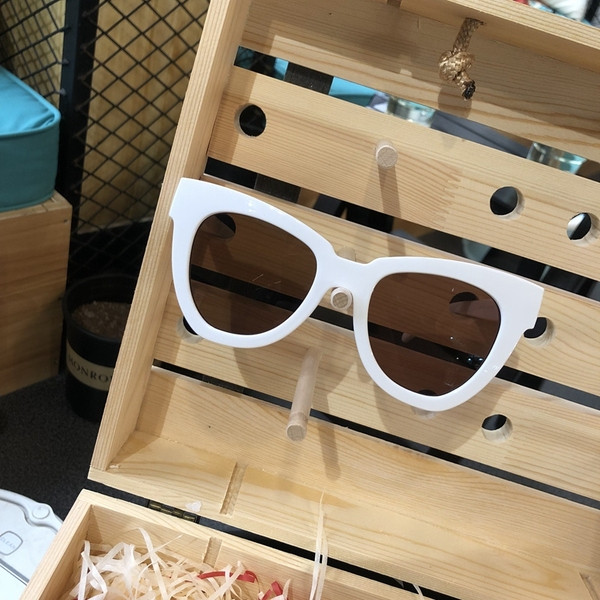 Ochelari de soare de zi cu zi pentru femei în cinci culori