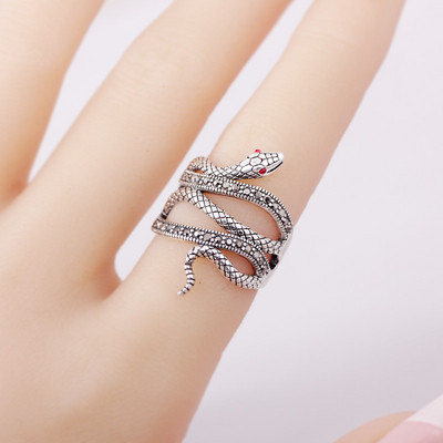 Κυρίες δαχτυλίδι με έγχρωμη πέτρα διακόσμηση