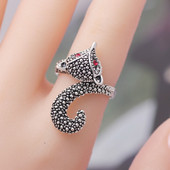 Modern női gyűrű gyöngy díszítéssel