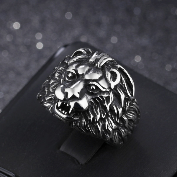 Hím oroszlán gyűrű ezüst színben