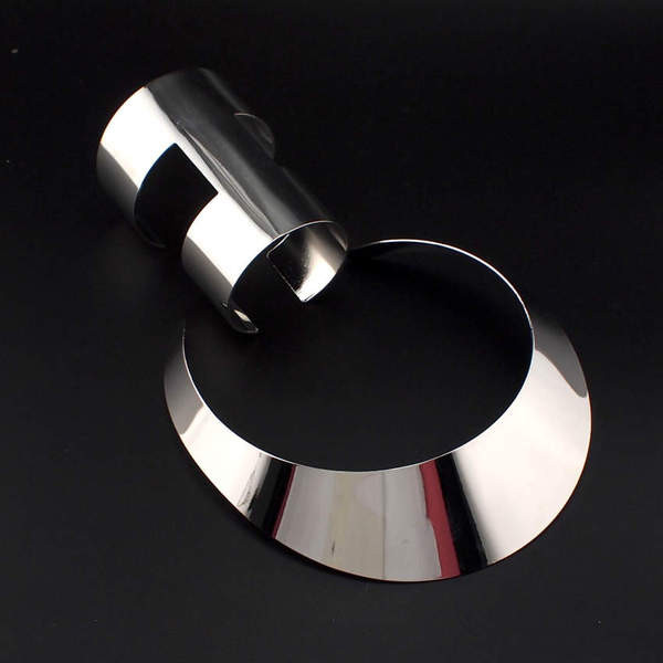 Stílusos női karkötő és nyaklánc szett két színben