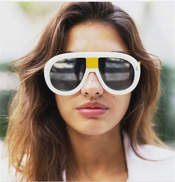 Model nou de ochelari de soare de dama in diferite culori