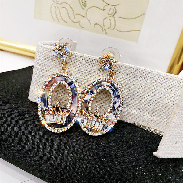 Cercei lungi de dama cu pietre decorative