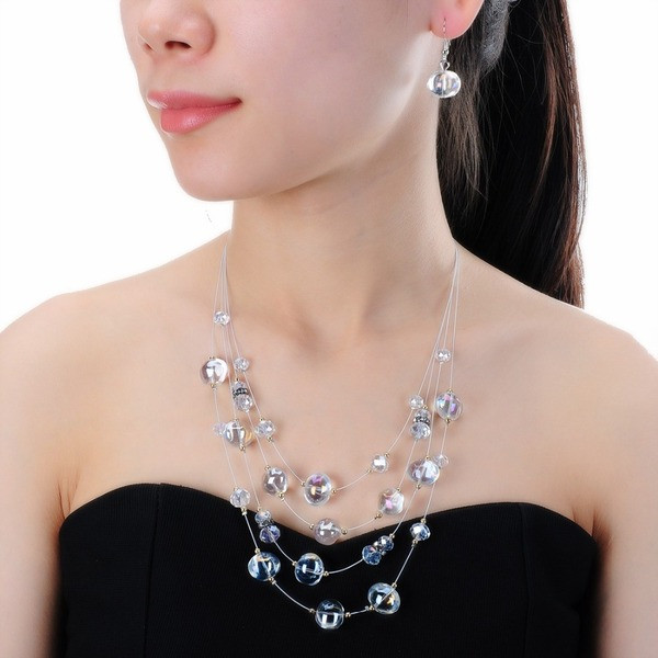 Modern női fülbevaló és nyaklánc szett több színben