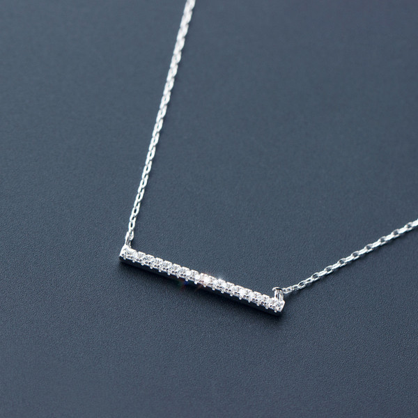 Colier cald de dama de culoare argintie