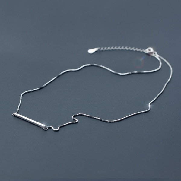 Colier cald de dama de culoare argintie