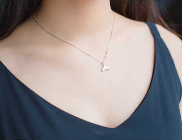 Női alkalmi nyaklánc ezüst színben