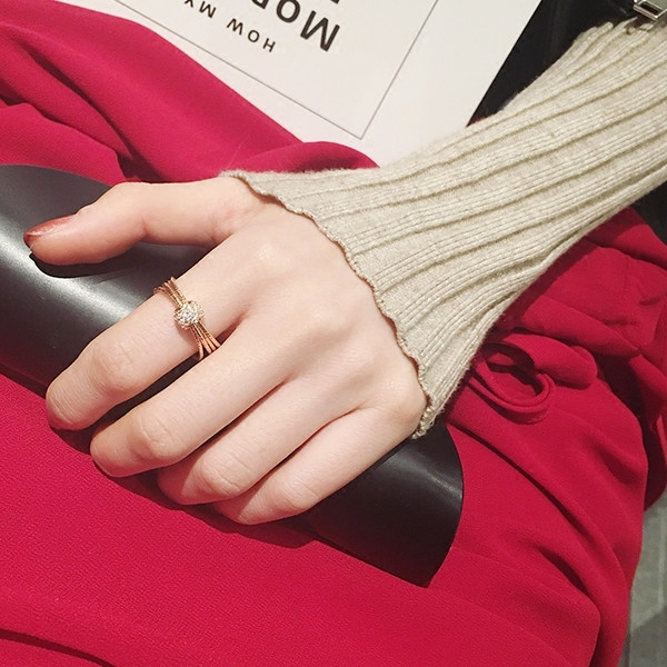 Inel de doamnă de zi cu zi cu decor cu pietre