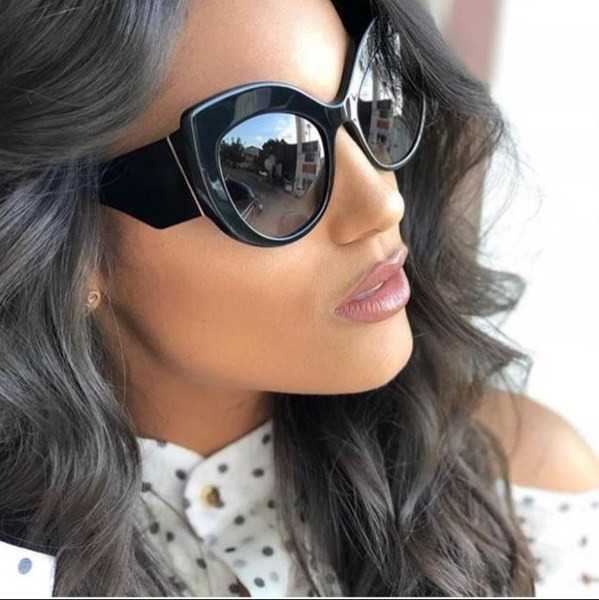 Ochelari de soare moderni pentru femei în șase culori