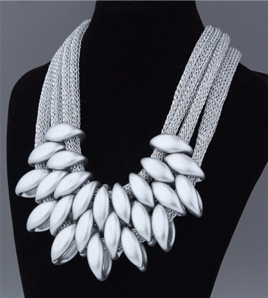 Stílusos női nyaklánc három színben