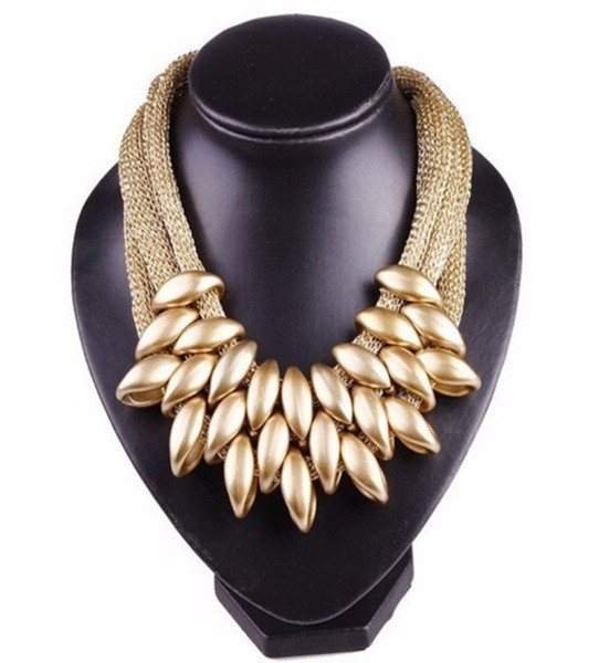 Stílusos női nyaklánc három színben