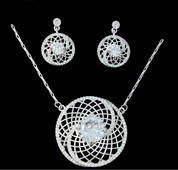 Finom női fülbevaló és nyaklánc szett két színben