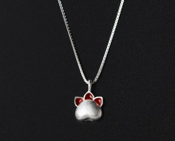 Alkalmi női nyaklánc mancsos ezüst színben