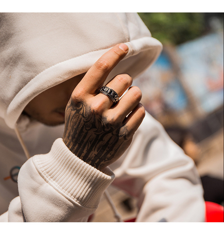 Inel de actualitate pentru bărbați