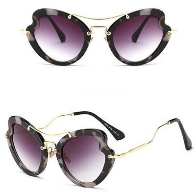 Modern női napszemüveg nem szabványos formával, többféle színben