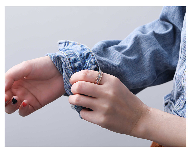 Inel potrivit pentru bărbați și femei