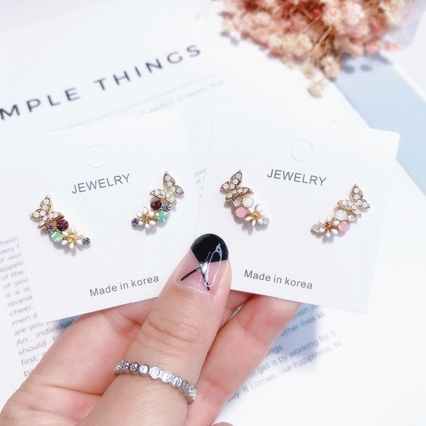 Női alkalmi fülbevaló kövekkel, két színben