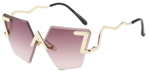 Női napszemüveg új modellje öt színben