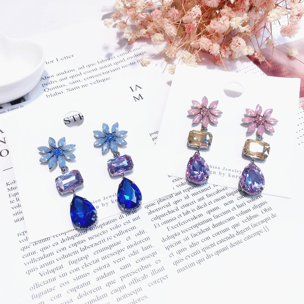 Cercei de dama cu pietre decorative - doua culori