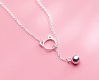 Modern női nyaklánc medállal, ezüst színben