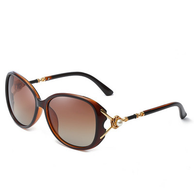 Fém díszítésű női napszemüveg öt színben